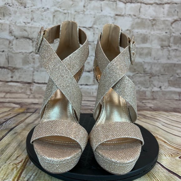 Dream Pairs Metallic Champagne Gold Open Toe Strappy High Heels Stilettos Size 6 - Picture 2 of 9